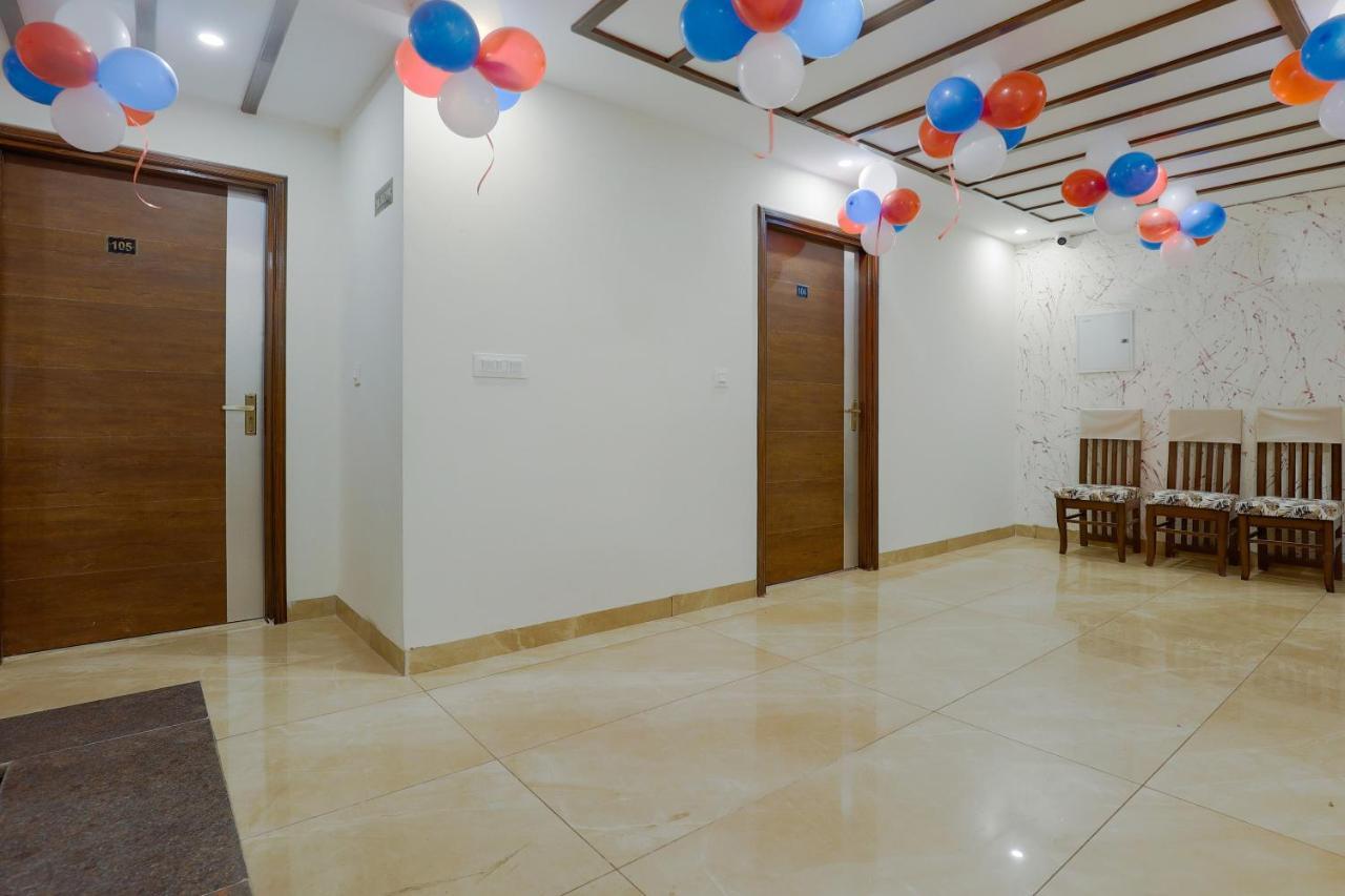 Hotel Bliss Zirakpur エクステリア 写真