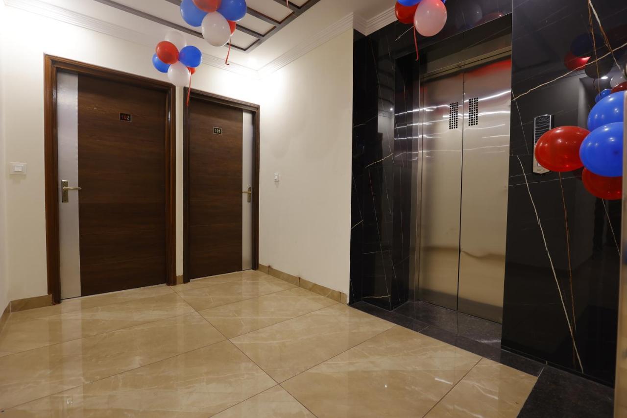 Hotel Bliss Zirakpur エクステリア 写真
